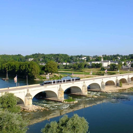 Franchir la Loire (3/4) - Transmettre les ponts
