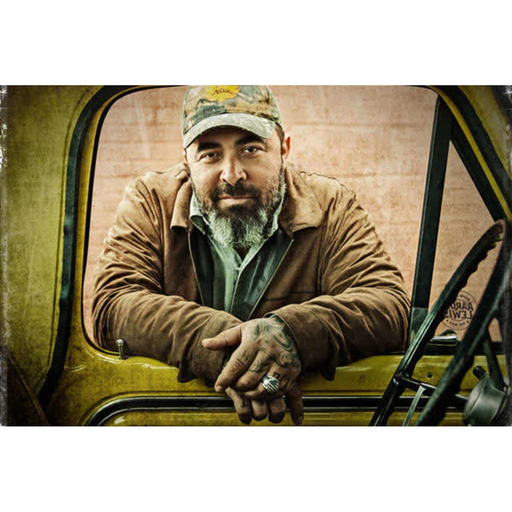 AARON LEWIS ON RECORDING AND FOLDED FLAG
