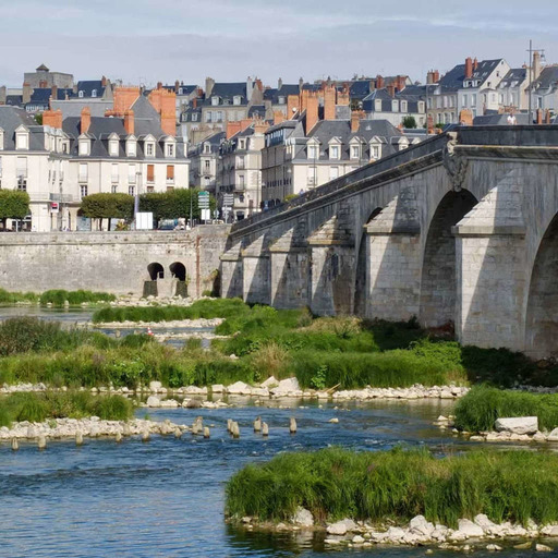 Franchir la Loire (2/4) - Retrouver les ponts