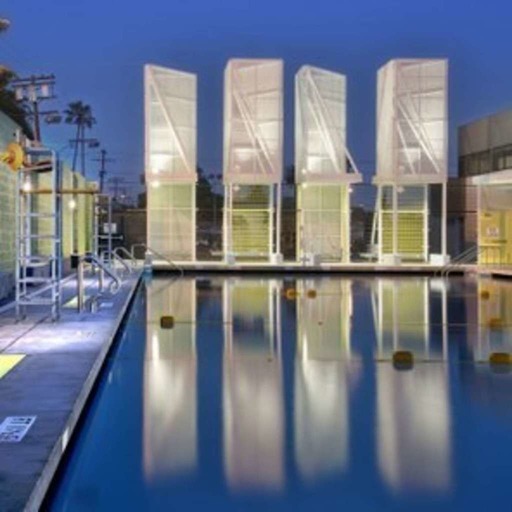 Public swimming pools and the "mindscape" of Los Angeles